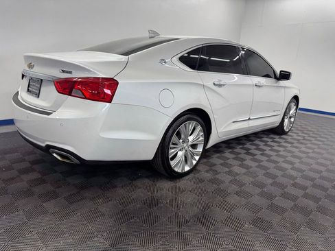 Used 2017 Chevrolet Impala Premier w/ Enhanced Convenience Package FWD image 19
