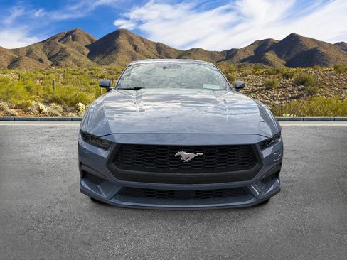 Used 2026 Ford Mustang Coupe RWD image 6