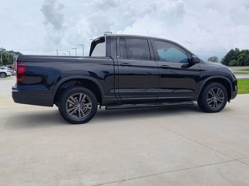 Used 2019 Honda Ridgeline Sport image 11