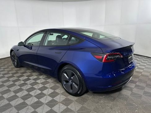 Used 2023 Tesla Model 3 Standard Range image 5