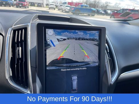Used 2022 Ford Edge Titanium w/ Equipment Group 301A AWD/4WD image 21