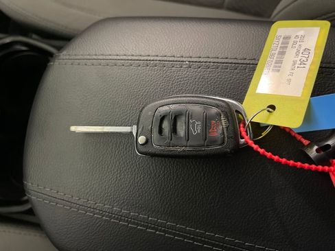 Used 2015 Hyundai Santa Fe Sport image 26