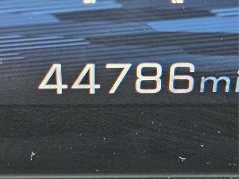 Used 2025 Chevrolet Equinox LT w/ Convenience Package II FWD image 34