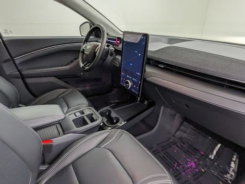 Certified 2025 Ford Mustang Mach-E Premium AWD/4WD image 39