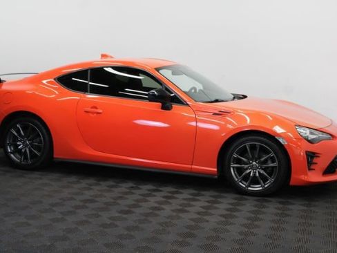 Used 2017 Toyota 86 860 Special Edition RWD image 3