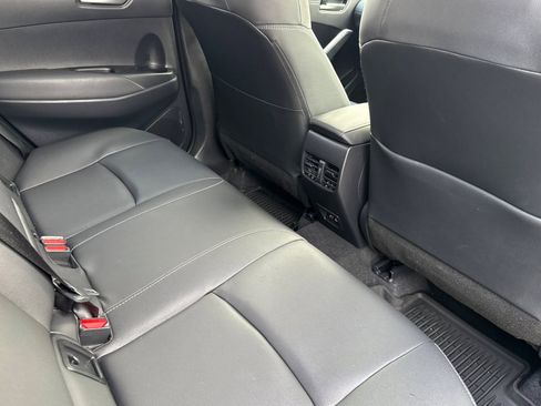 Certified 2025 Toyota Corolla Cross XLE image 15