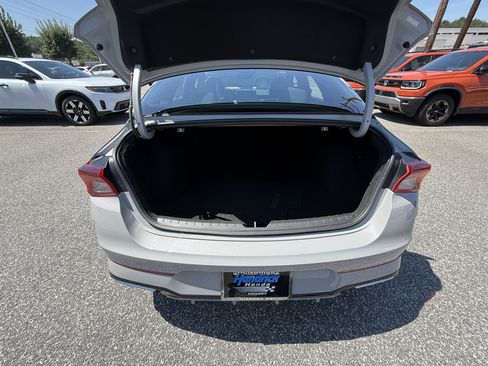 Used 2023 Kia K5 GT-Line FWD image 32
