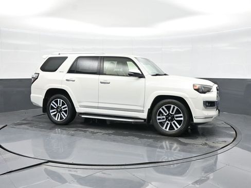 Used 2014 Toyota 4Runner Limited RWD image 12
