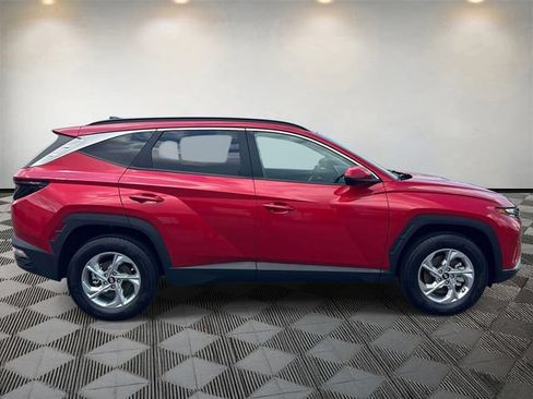 Used 2022 Hyundai Tucson SEL w/ Cargo Package AWD/4WD image 6
