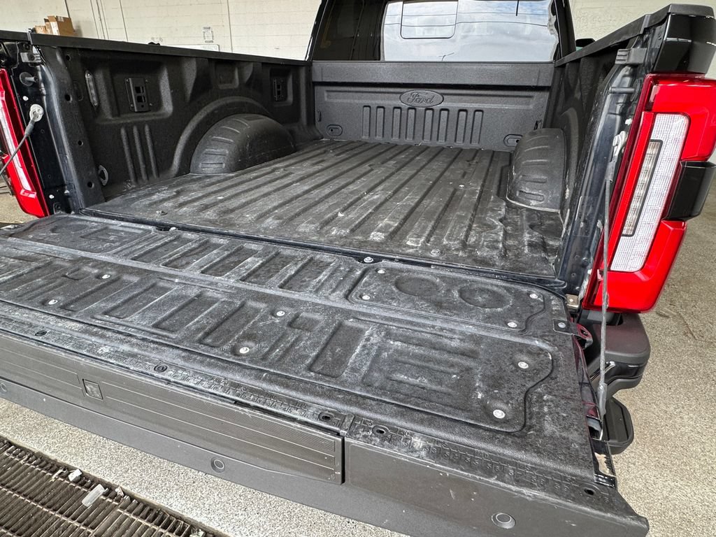 Used 2024 Ford F250 Platinum AWD/4WD image 24
