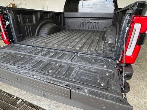 Used 2024 Ford F250 Platinum AWD/4WD image 24