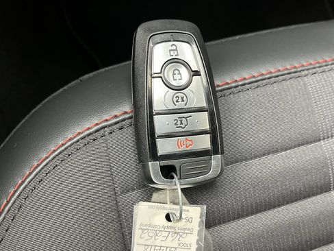 Used 2026 Ford Explorer ST-Line w/ ST-Line Street Pack AWD/4WD image 31