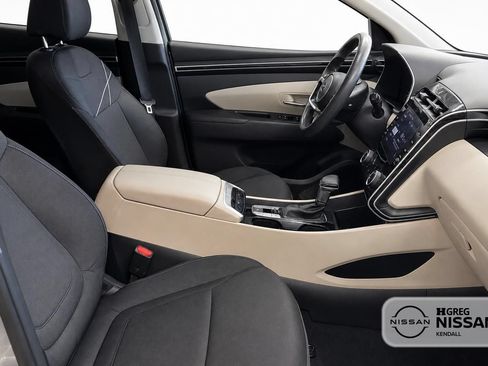 Used 2022 Hyundai Tucson SEL FWD image 11