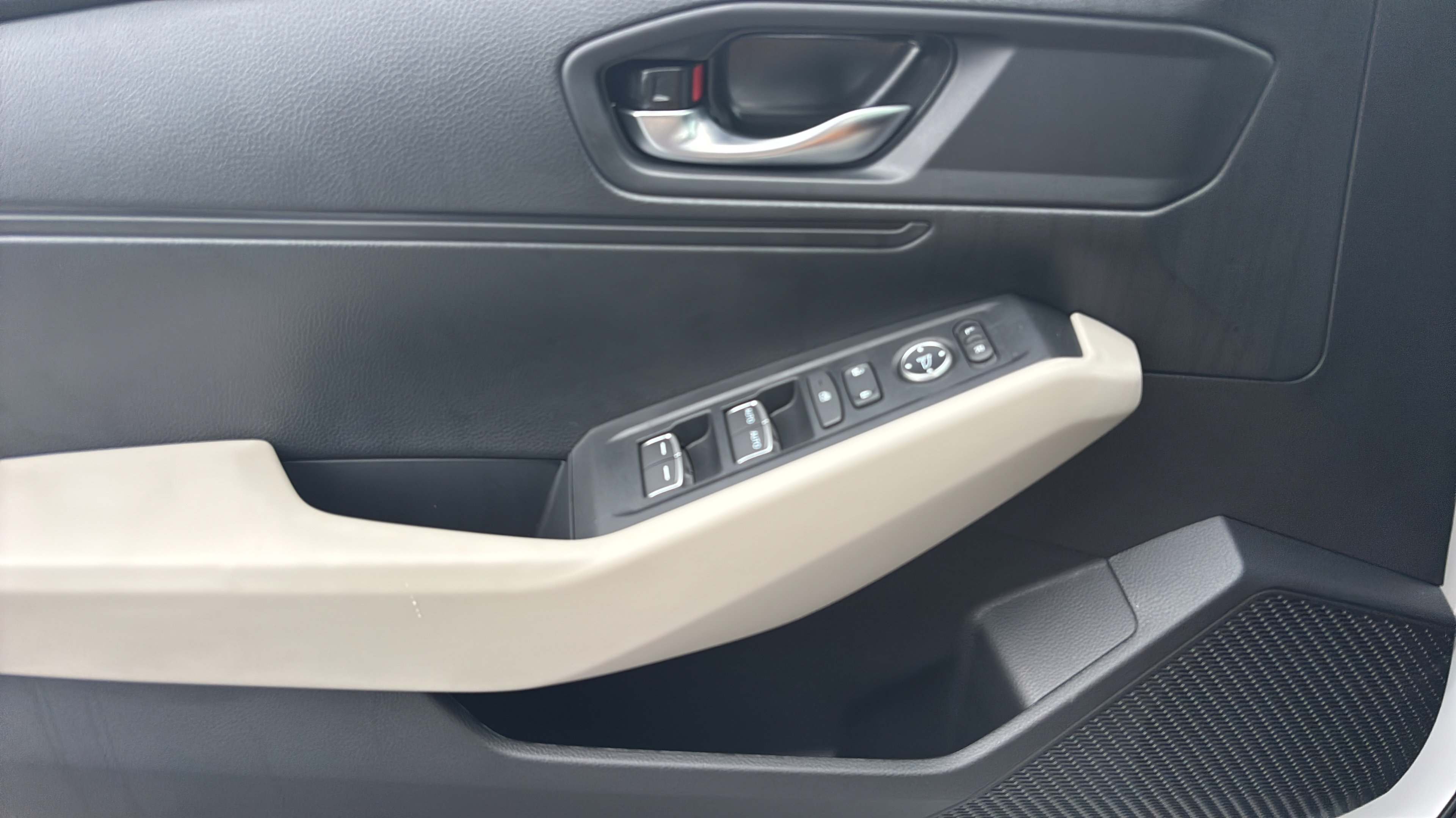New 2026 Honda Accord LX image 17
