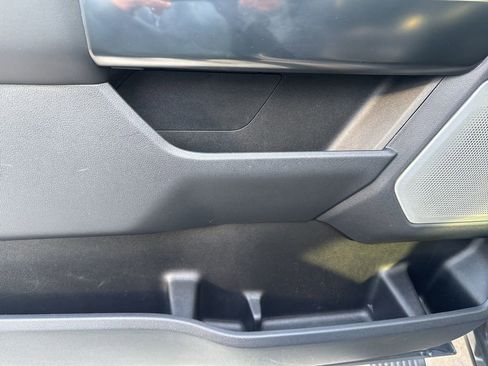 Used 2024 Ford F350 Platinum image 24