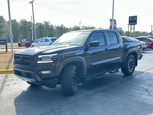 Used 2024 Nissan Frontier Pro-X w/ Technology Package image 2