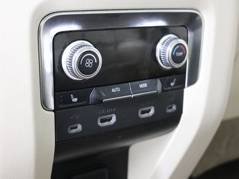 Used 2021 GMC Yukon XL Denali w/ Denali Ultimate Package image 34