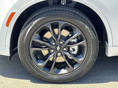 Used 2025 Dodge Durango GT w/ Blacktop Package AWD/4WD image 12