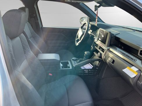 New 2026 Toyota Tacoma SR5 image 15