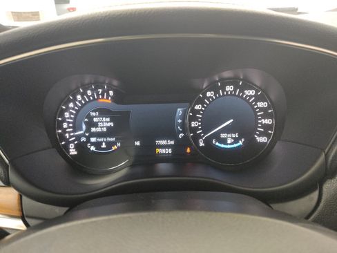 Used 2017 Lincoln MKC Reserve w/ Lincoln MKC Climate Package FWD image 23