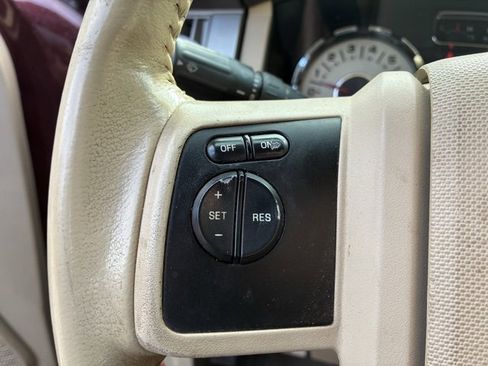 Used 2012 Ford Expedition XLT image 14