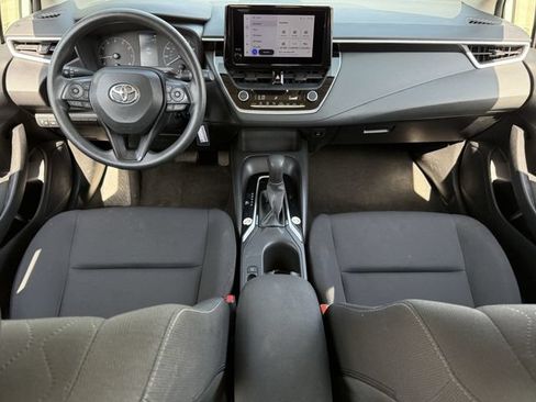 Used 2024 Toyota Corolla LE FWD image 11