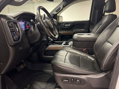 Used 2019 Chevrolet Silverado 1500 High Country w/ Max Trailering Package image 40