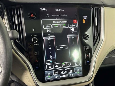 Used 2025 Subaru Outback Premium image 28