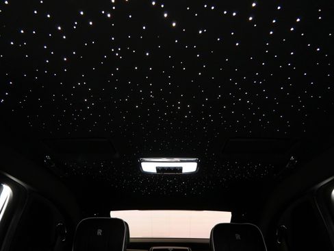 Used 2024 Rolls-Royce Ghost Extended Wheelbase image 18