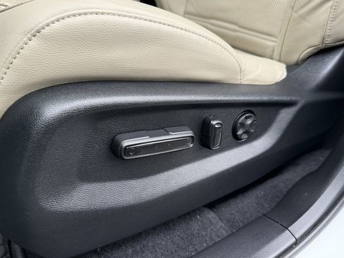 Used 2022 Honda CR-V EX-L image 24