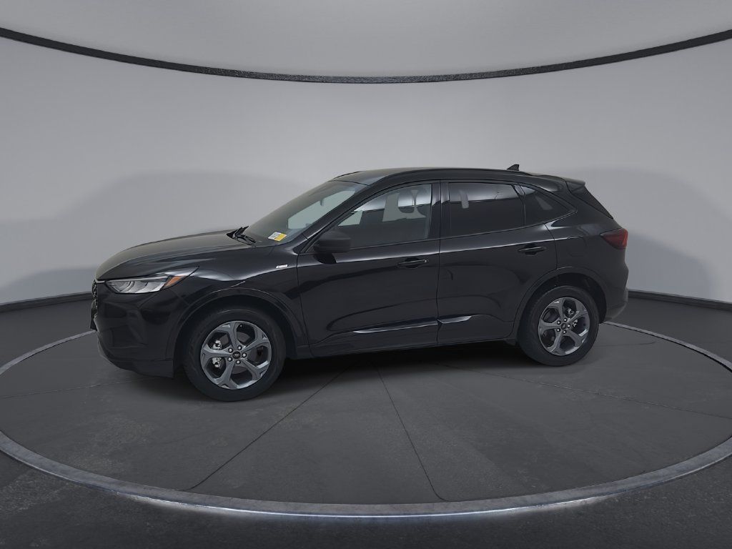Used 2024 Ford Escape ST-Line w/ Tech Pack #1 AWD/4WD image 10