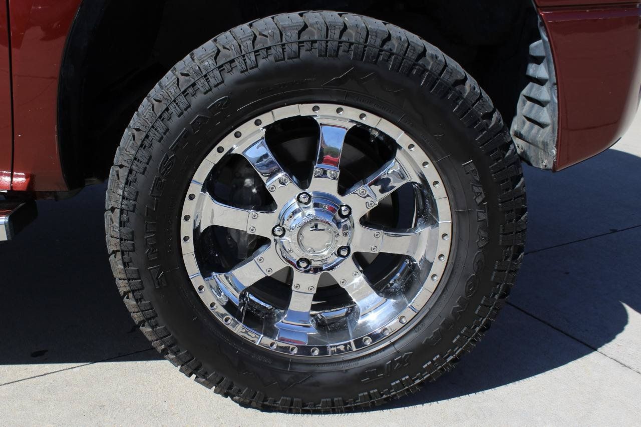 Used 2007 Toyota Tundra Limited w/ Preferred Accessory Pkg AWD/4WD image 46