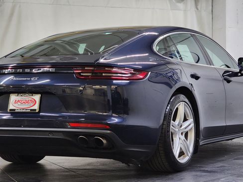 Used 2018 Porsche Panamera 4S AWD/4WD image 5