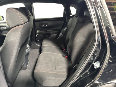 Used 2025 Honda HR-V Sport image 5