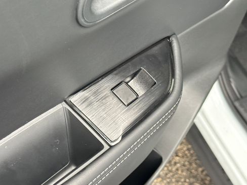 New 2026 Nissan Rogue SV image 30