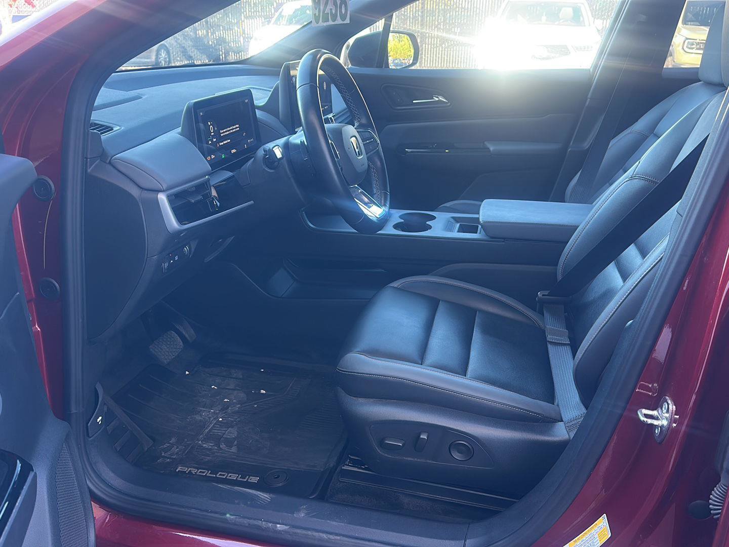 Used 2025 Honda Prologue Touring image 9