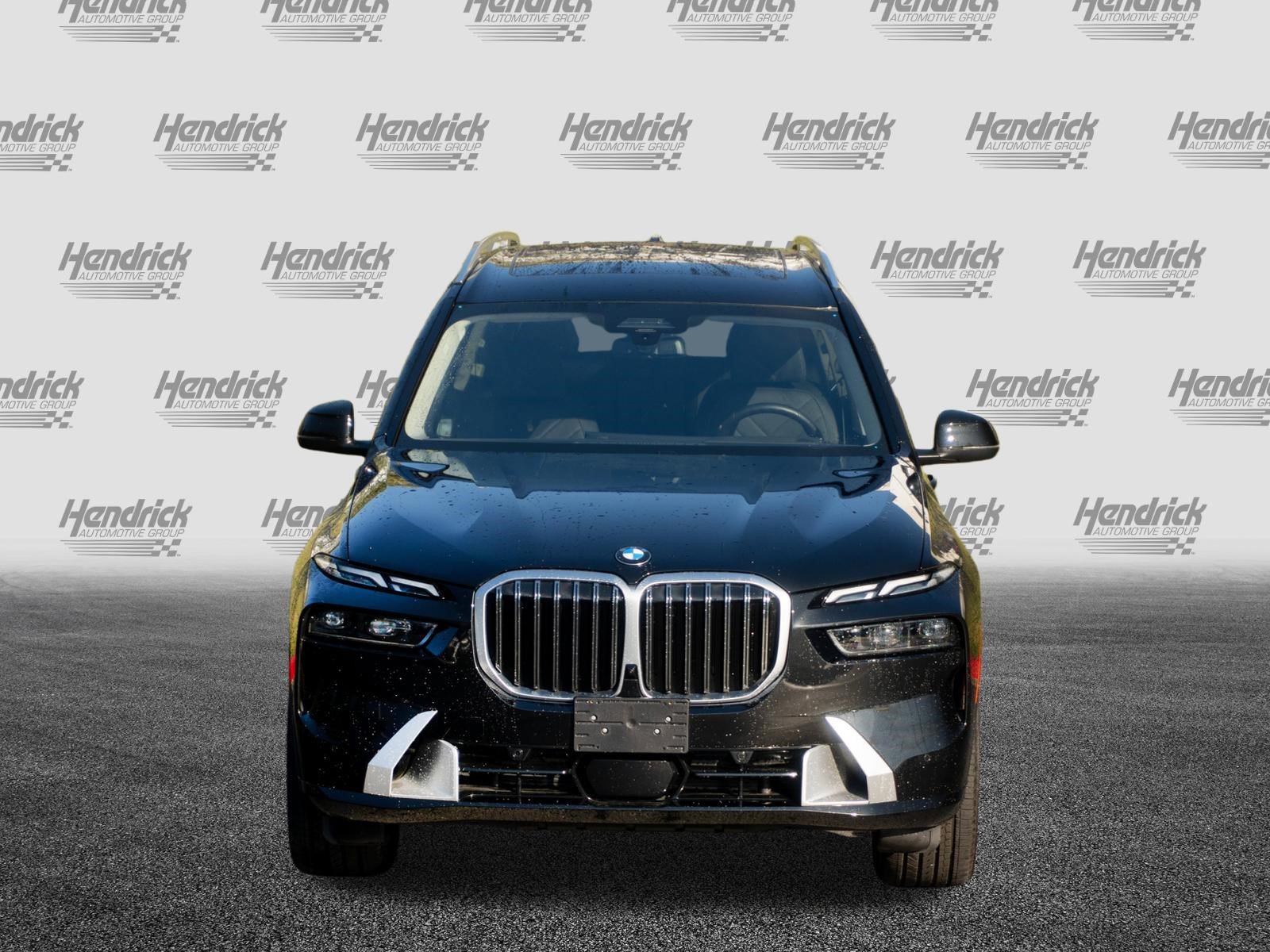 Certified 2026 BMW X7 xDrive40i AWD/4WD image 2