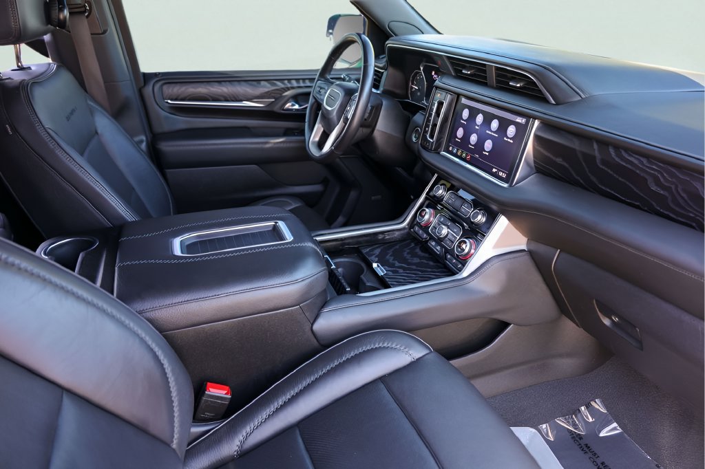 Used 2021 GMC Yukon Denali RWD image 33