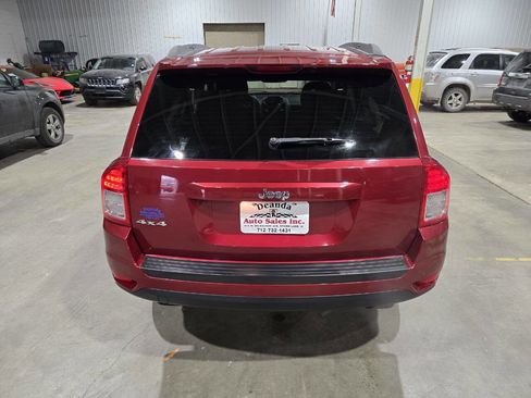 Used 2013 Jeep Compass Sport image 9