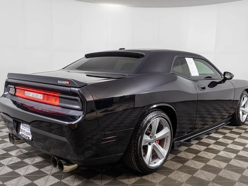 Used 2009 Dodge Challenger SRT8 w/ SRT Option Group II image 17