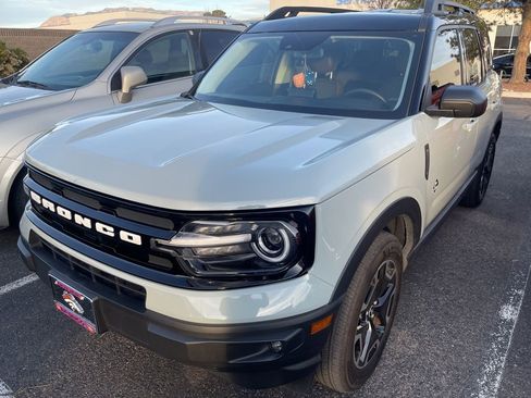 Used 2024 Ford Bronco Sport Outer Banks image 1