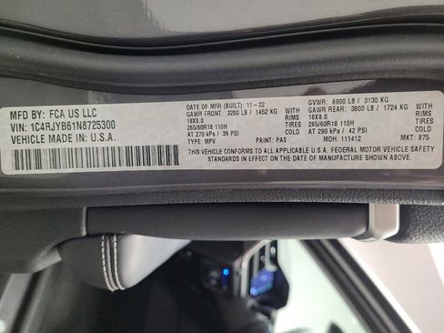 Used 2022 Jeep Grand Cherokee Limited 4xe w/ MOPAR Finishing Package image 33