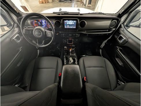 Used 2022 Jeep Wrangler Unlimited Sport image 10