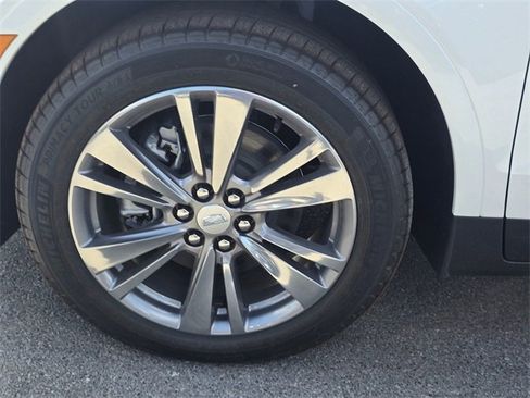 New 2026 Cadillac XT5 Premium Luxury w/ Driver Assist Package image 9