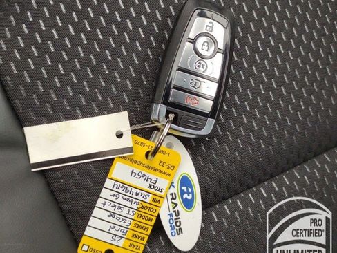 New 2025 Ford Escape ST-Line Elite w/ Tech Pack #2 image 28