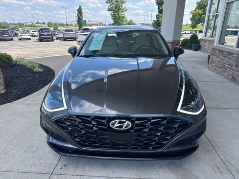 Used 2023 Hyundai Sonata SEL FWD image 3