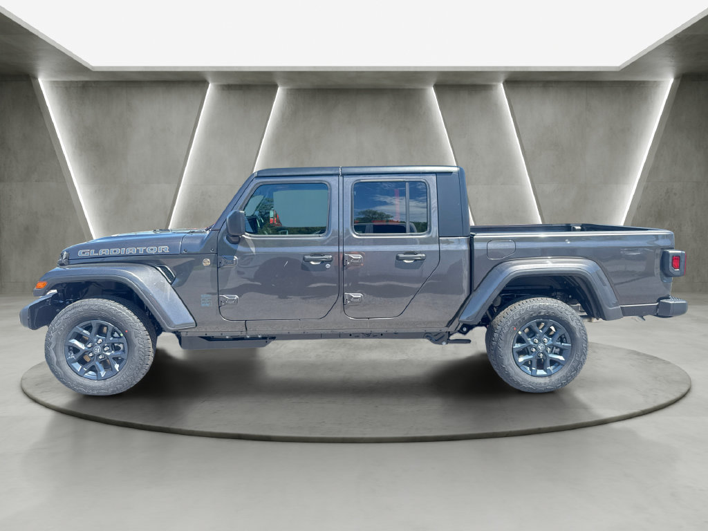 New 2026 Jeep Gladiator Sport AWD/4WD image 4
