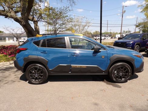 Used 2025 Subaru Crosstrek 2.5i Wilderness w/ Wilderness Package image 6