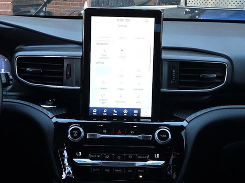 Used 2021 Ford Explorer ST w/ Equipment Group 401A image 11