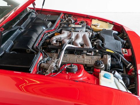Used 1989 Porsche 944 Turbo image 97